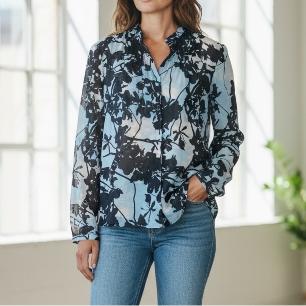 AKRIS PUNTO Black Shadow Floral Top with Pleats and Hidden Button Placket